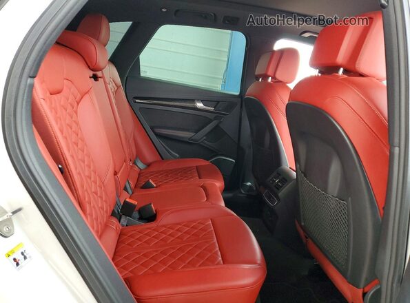 WA1C4AFYXL2024653 2020 AUDI SQ5 White 