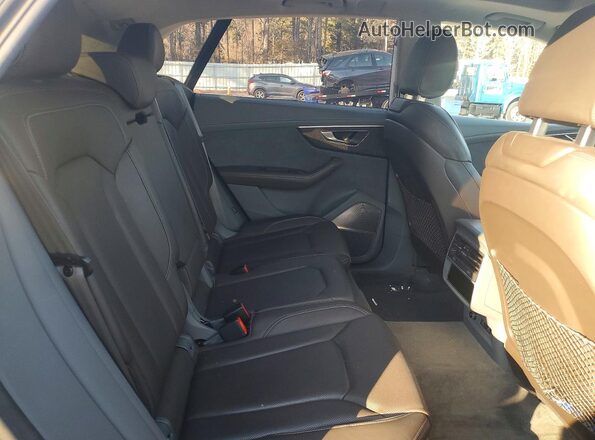 WA1CVBF16ND004977 2022 AUDI Q8 Black Vista de los asientos traseros