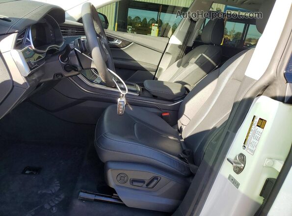 WA1CVBF1XPD029061 2023 AUDI Q8 White 
