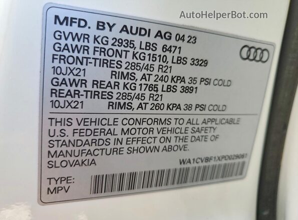 WA1CVBF1XPD029061 2023 AUDI Q8 White 