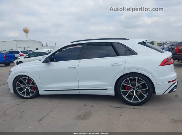 WA1CWBF11ND019724 2022 AUDI SQ8 White Rear interior view