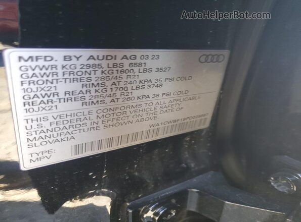 WA1CWBF18PD026897 2023 AUDI SQ8 Black Vista de la etiqueta del VIN