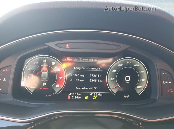 WA1CWBF18PD026897 2023 AUDI SQ8 Black Vista del cuadro de instrumentos