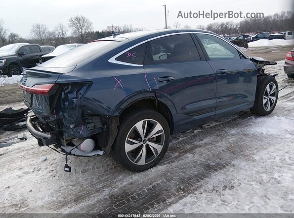 WA1DAAGEXRB020824 2024 AUDI Q8 E-TRON Blue უკანა მარჯვენა