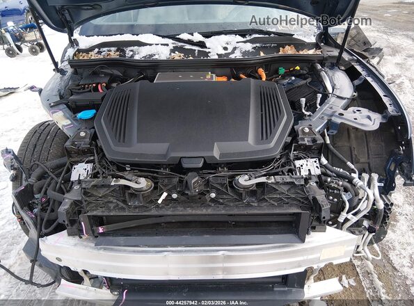 WA1DAAGEXRB020824 2024 AUDI Q8 E-TRON Blue უკანა ხედი