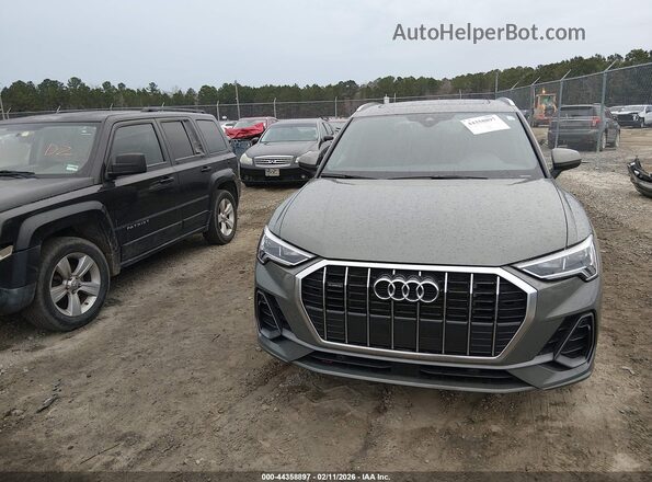 WA1DECF30S1056288 2025 AUDI Q3 Gray Rear interior view