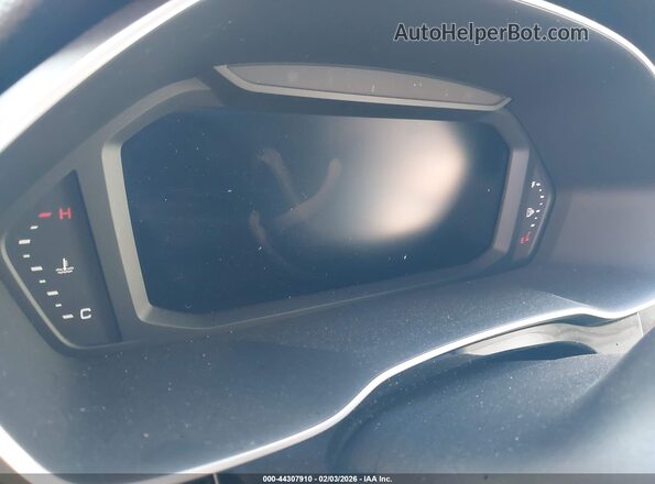 WA1DECF31M1039793 2021 AUDI Q3 Черный 