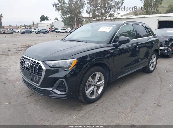 WA1DECF31N1051797 2022 AUDI Q3 Black Передня ліва чверть