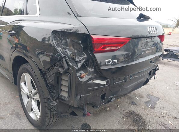 WA1DECF31N1051797 2022 AUDI Q3 Black Вид спереду