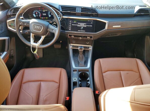 WA1DECF31R1207777 2024 AUDI Q3 Black Вид панелі приладів