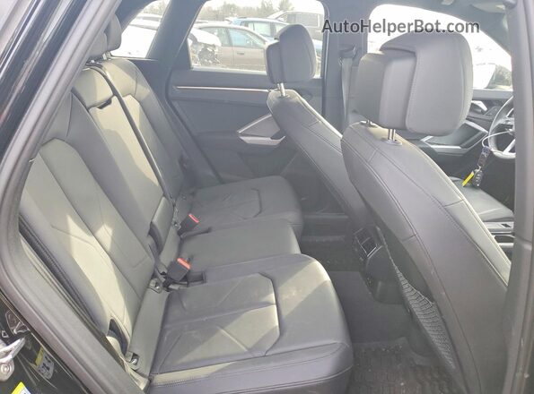 WA1DECF34R1158834 2024 AUDI Q3 Black Widok wnętrza z tyłu