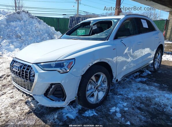 WA1DECF34R1163774 2024 AUDI Q3 Белый 