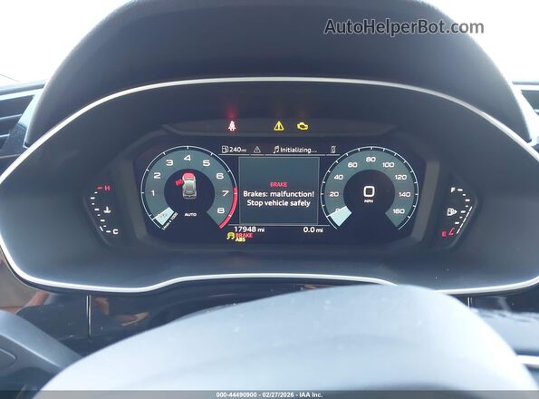WA1DECF34S1017932 2025 AUDI Q3 Черный Вид задних сидений