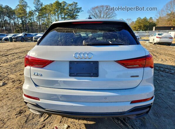 WA1DECF38P1057387 2023 AUDI Q3 White Widok z tyłu