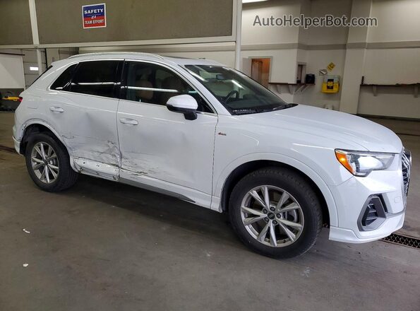 WA1DECF39M1035717 2021 AUDI Q3 White Przód prawy
