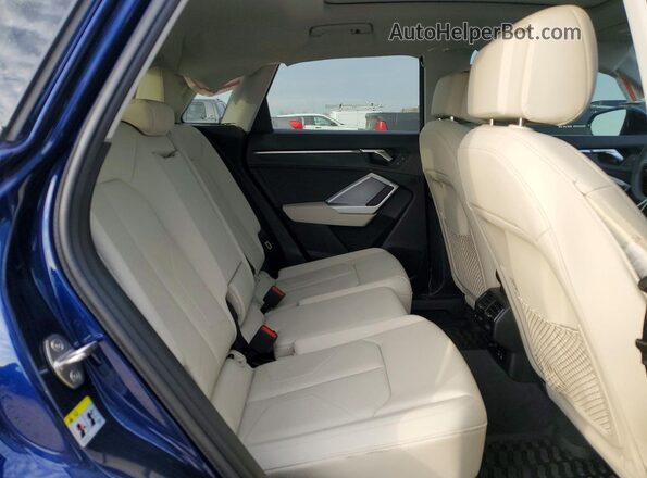WA1DECF39R1152317 2024 AUDI Q3 Blue Սալոնի հետևի տեսք
