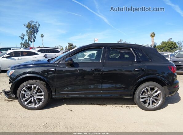 WA1DECF39S1040686 2025 AUDI Q3 Black სალონის 360-გრადუსიანი ხედი