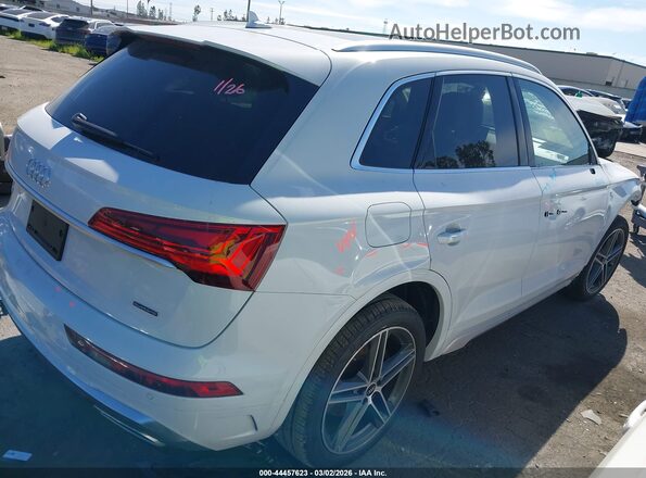 WA1E2AFY3M2043058 2021 AUDI Q5 White Trasero derecho