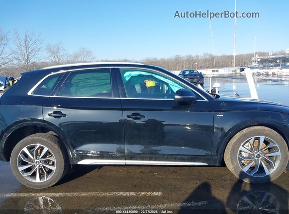 WA1EAAFY9R2018353 2024 AUDI Q5 Black უკანა სალონის ხედი
