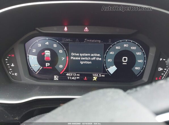 WA1EECF31M1117235 2021 AUDI Q3 Red Vista de los asientos traseros