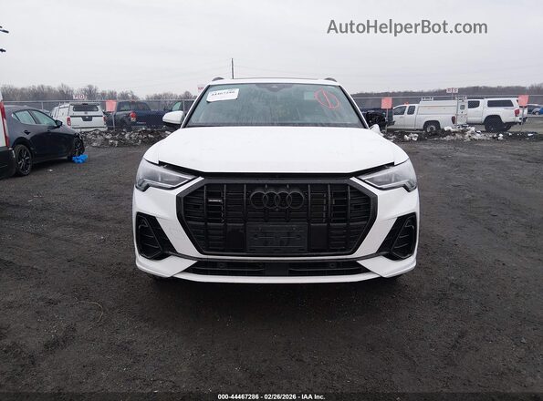 WA1EECF32R1138828 2024 AUDI Q3 White ხელსაწყოთა პანელის ხედი
