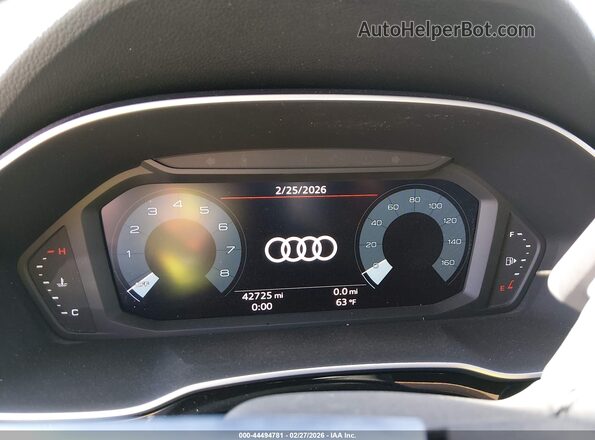 WA1EECF35P1122314 2023 AUDI Q3 White Rear seats view