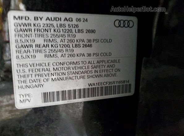 WA1EECF35R1165814 2024 AUDI Q3 Black სალონის 360-გრადუსიანი ხედი