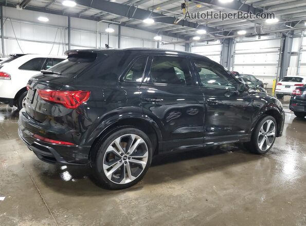 WA1EECF36M1018071 2021 AUDI Q3 Black 