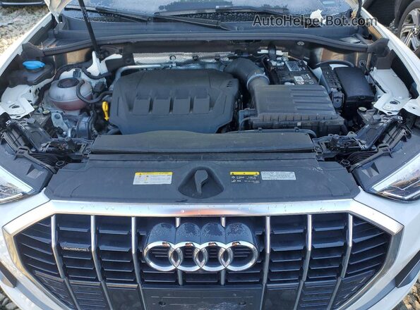 WA1EECF36P1034372 2023 AUDI Q3 White Vista del compartimento del motor