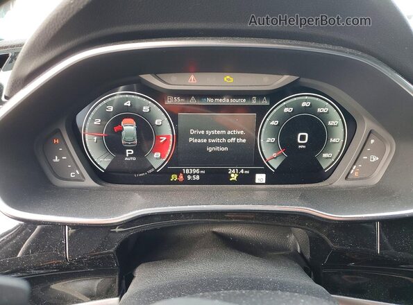 WA1EECF38R1078652 2024 AUDI Q3 White Vista del cuadro de instrumentos