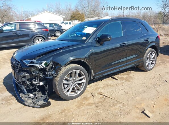 WA1EECF39P1070976 2023 AUDI Q3 Black Передня ліва чверть