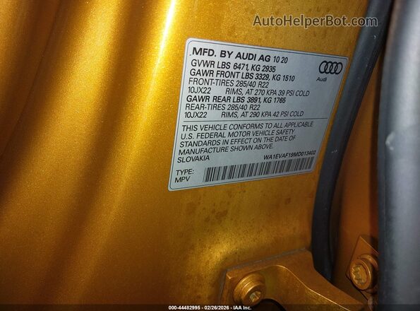 WA1EVAF19MD013402 2021 AUDI Q8 Orange ძრავის განყოფილების ხედი