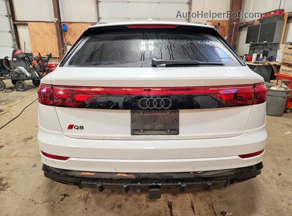 WA1FVBF10SD011383 2025 AUDI Q8 White Rear view