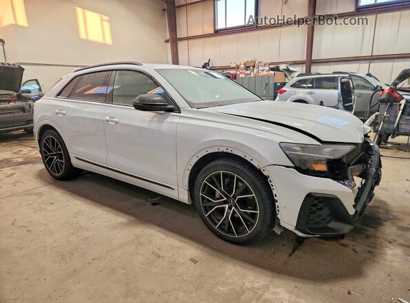 WA1FVBF10SD011383 2025 AUDI Q8 White Front right