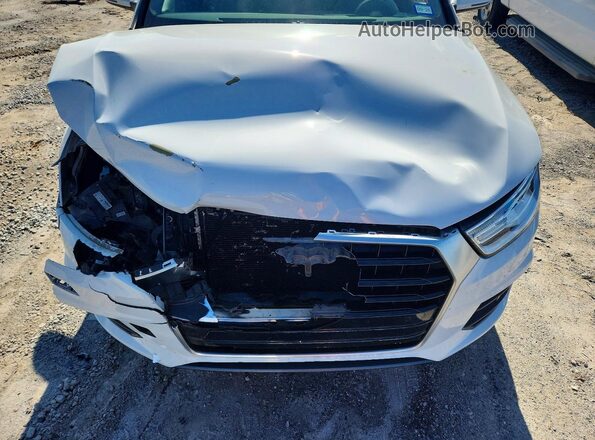 WA1HCCFS3HR013847 2017 AUDI Q3 White ძრავის განყოფილების ხედი