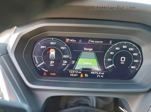 WA1KUBFZ7RP053582 2024 AUDI Q4 Черный 
