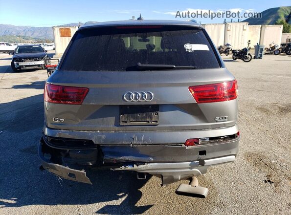 WA1LAAF70JD000962 2018 AUDI Q7 Gray Rear view
