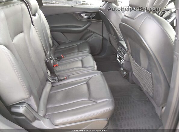 WA1LAAF72HD048716 2017 AUDI Q7 Gray VIN կոդի պիտակի տեսք