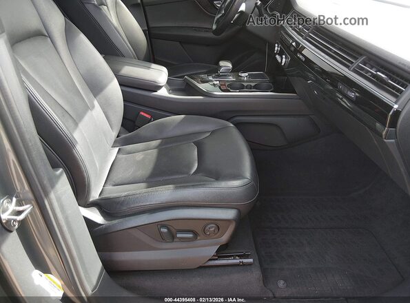 WA1LAAF72HD048716 2017 AUDI Q7 Gray Սալոնի դիմացի տեսք