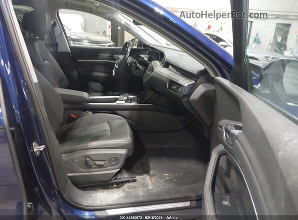 WA1LAAGE2MB037816 2021 AUDI E-TRON Синий 