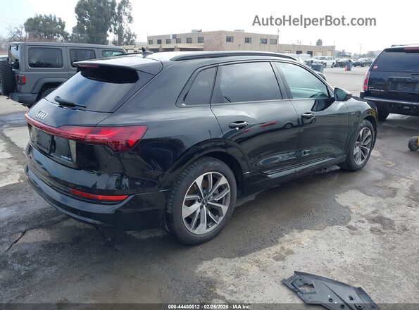WA1LAAGE8MB039232 2021 AUDI E-TRON Black Задня права чверть