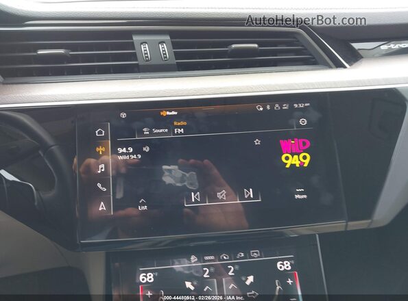 WA1LAAGE8MB039232 2021 AUDI E-TRON Black 