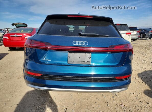 WA1LABGE5KB020950 2019 AUDI E-TRON Blue Вид ззаду