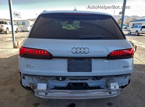 WA1LCBF75RD003786 2024 AUDI Q7 Белый Вид сзади