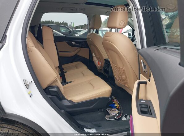 WA1LCBF77RD003398 2024 AUDI Q7 White VIN კოდის სტიკერის ხედი