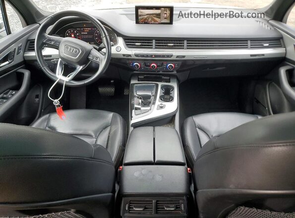 WA1LHAF74KD043357 2019 AUDI Q7 White 