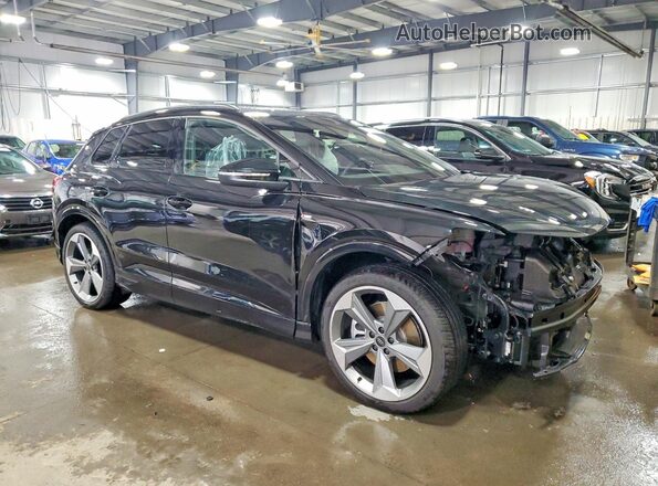 WA1LUBFZ3SP051533 2025 AUDI Q4 Black 
