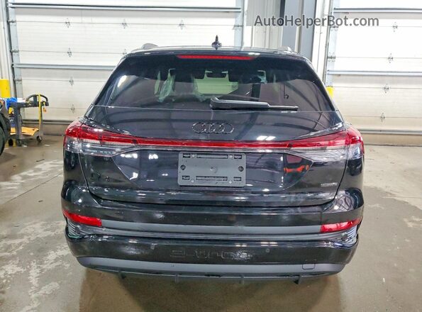 WA1LUBFZ3SP051533 2025 AUDI Q4 Black 