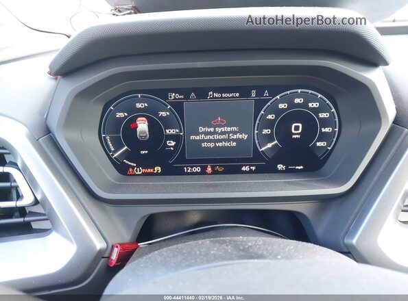 WA1LUBFZ6SP060274 2025 AUDI Q4 Gray 