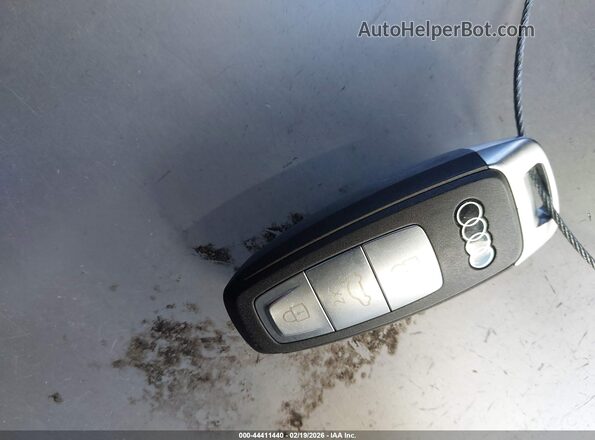 WA1LUBFZ6SP060274 2025 AUDI Q4 Gray 